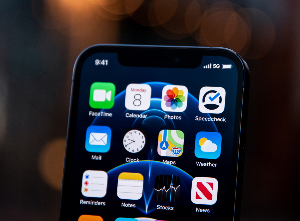 耒阳苹果手机维修分享为什么 iPhone 12 在冬季会自动关机 